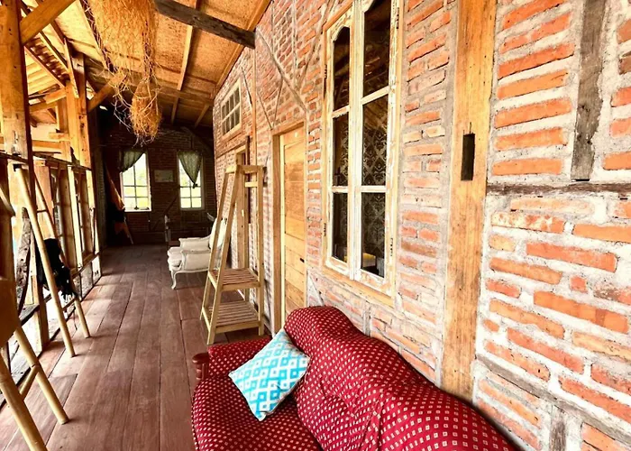 Gili La Boheme