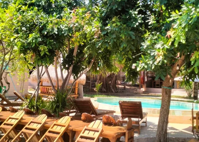 Jati Village, Party Hostel And Bungalows